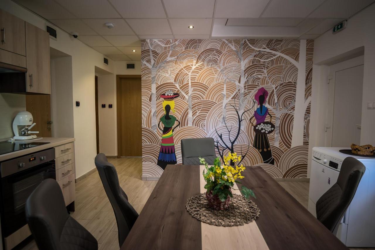 Mokka Apartman Szegedin Exterior foto